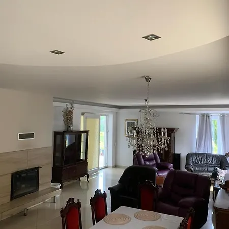 Vila Lomianki, Warszawa Lomianki Dolne