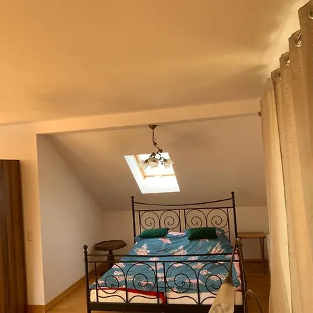 Vila Lomianki, Warszawa